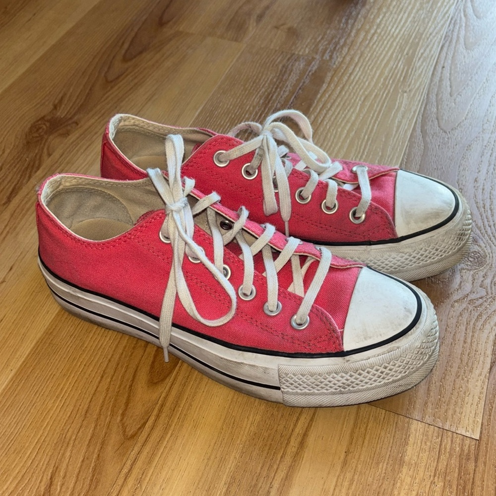 Red Converse All-Star Platform
